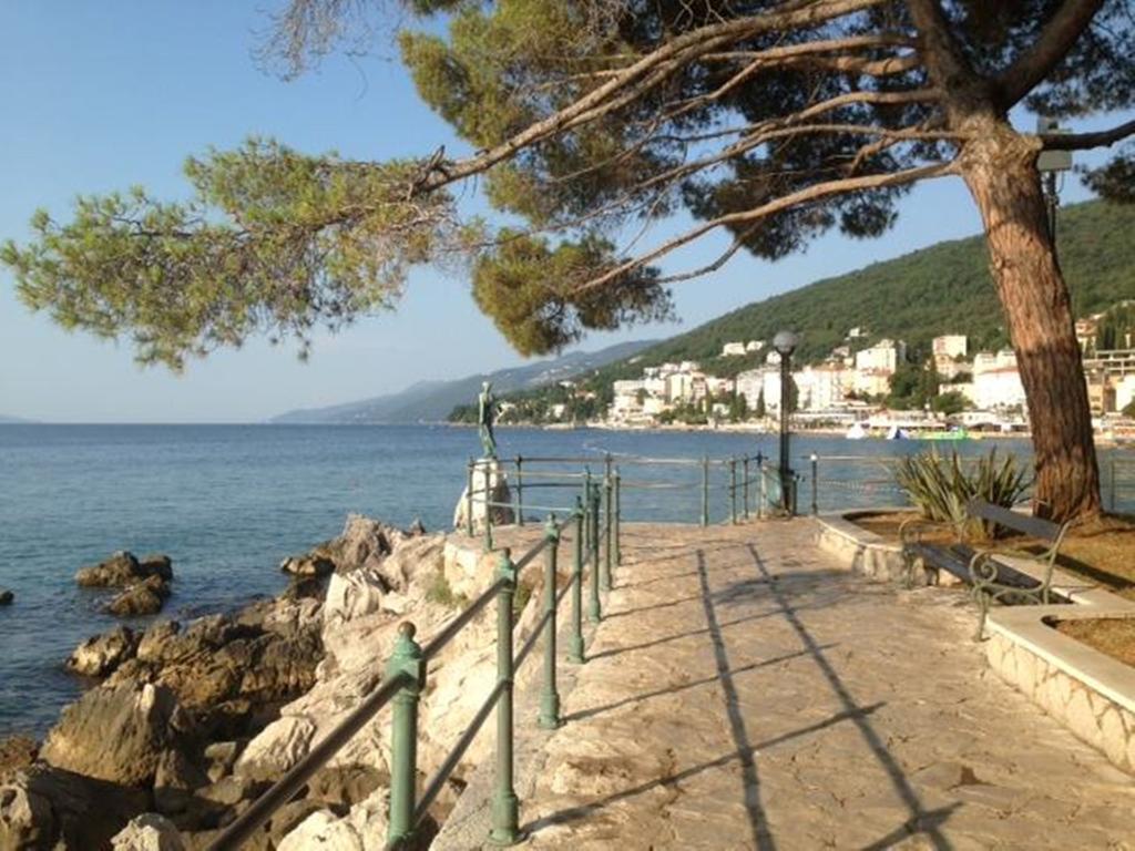 Apartments Villa Dinka Abbázia Szoba fotó